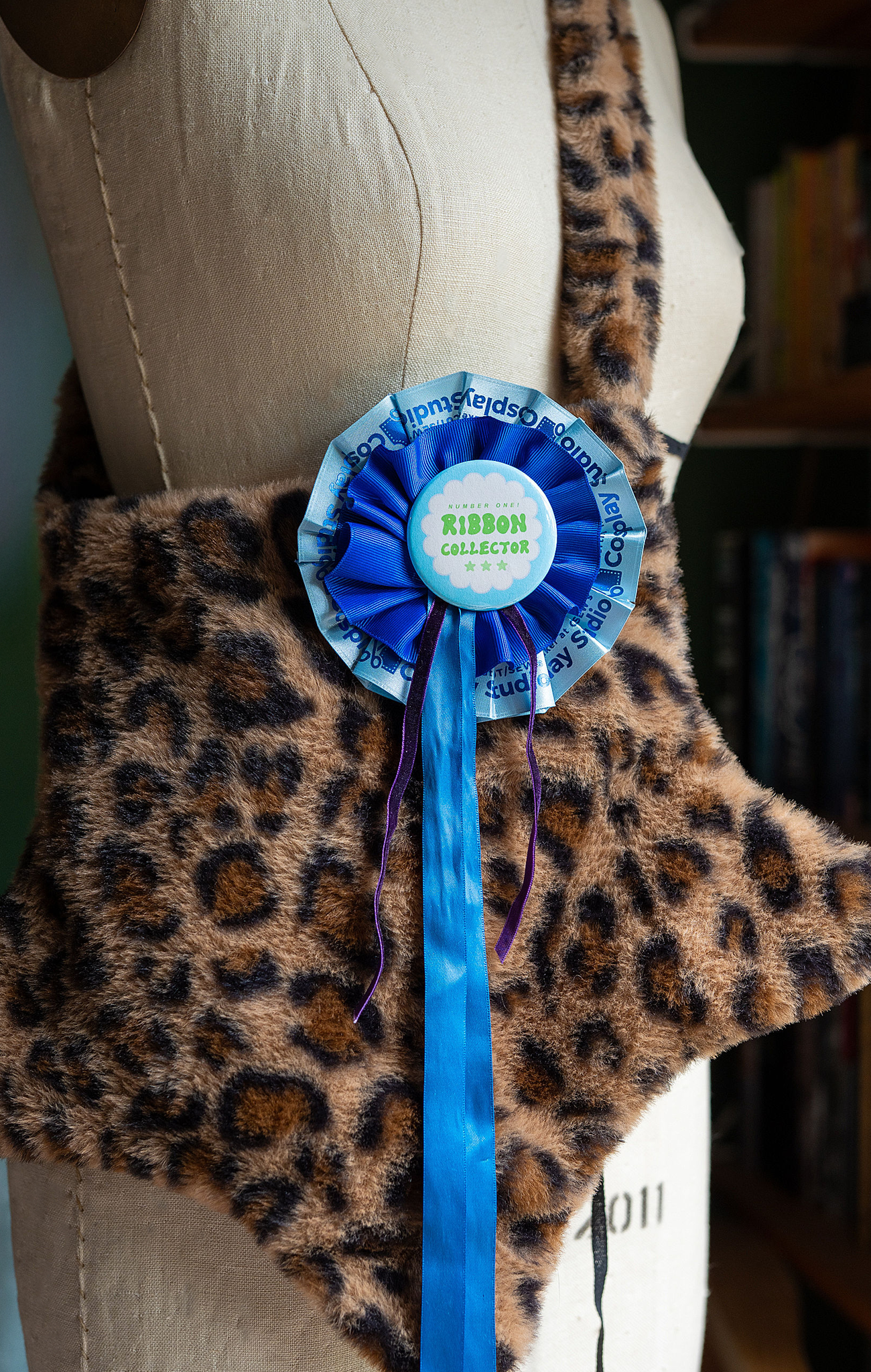 COLOSSAL CLASS // Con Ribbon Rosette Crafting